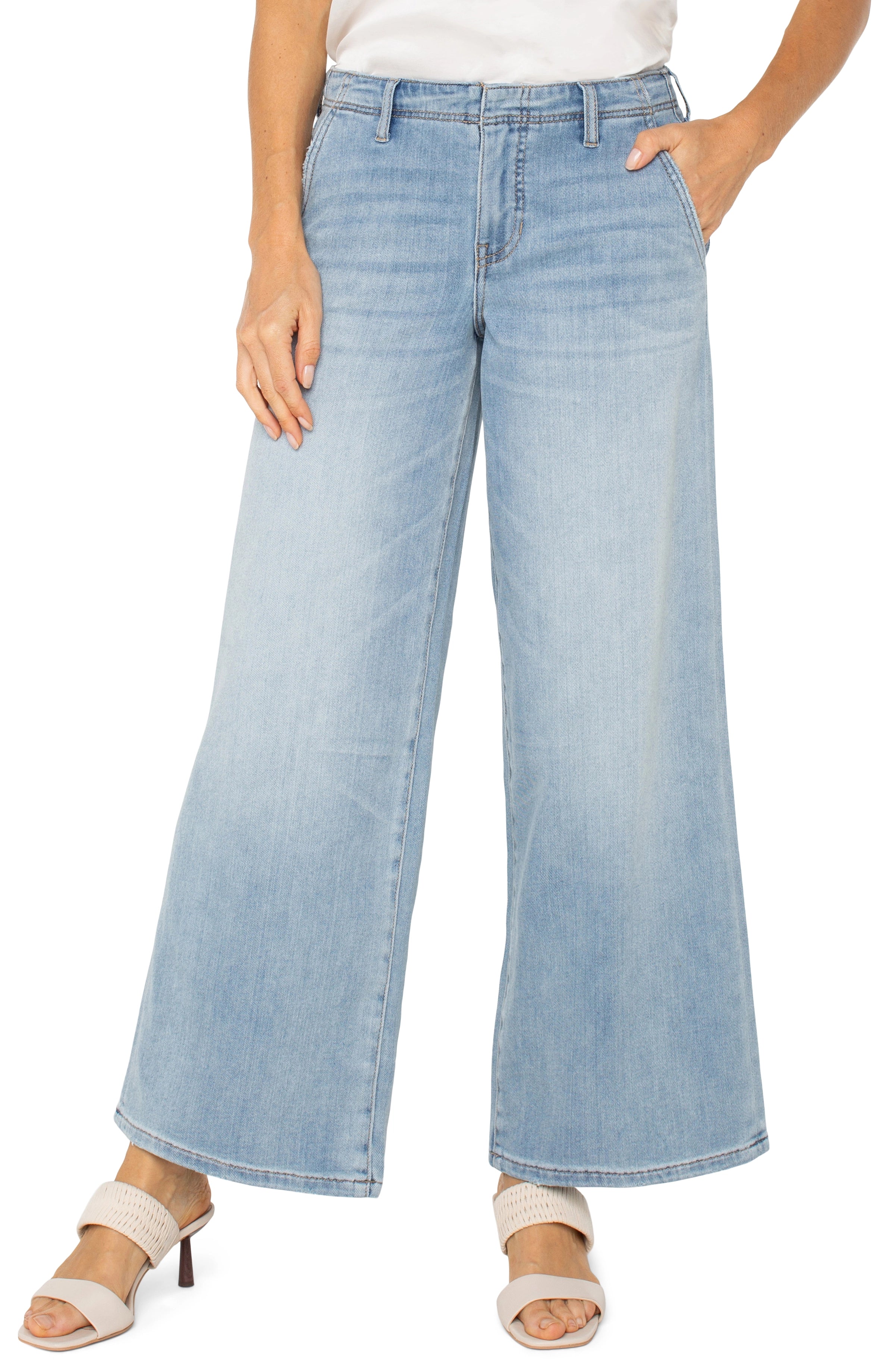 Jeans taille basse à jambe large The Weekender Liverpool
